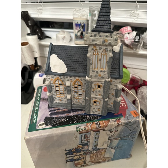 Rex & Lee Other - Vtg  Dickensville Porcelain Lighted Cobblestone Church w/ Steeple Rex & Lee 1990